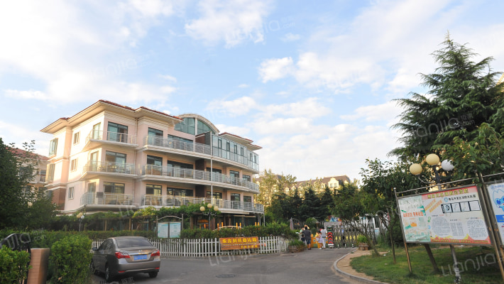 石雀小筑外景图