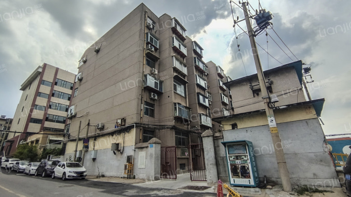 千鹤园小区外景图