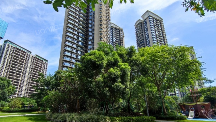 华发四季半岛翡翠湾外景图