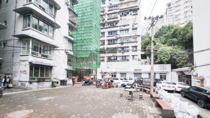 建新东路305号外景图