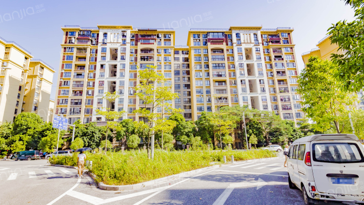 天健上城外景图