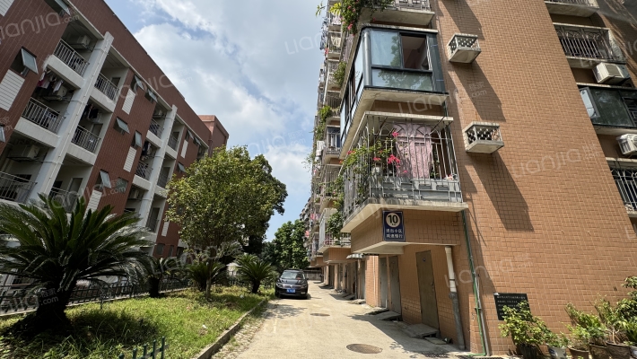 对湖路19号外景图