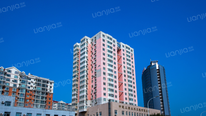 中建二局家属院外景图