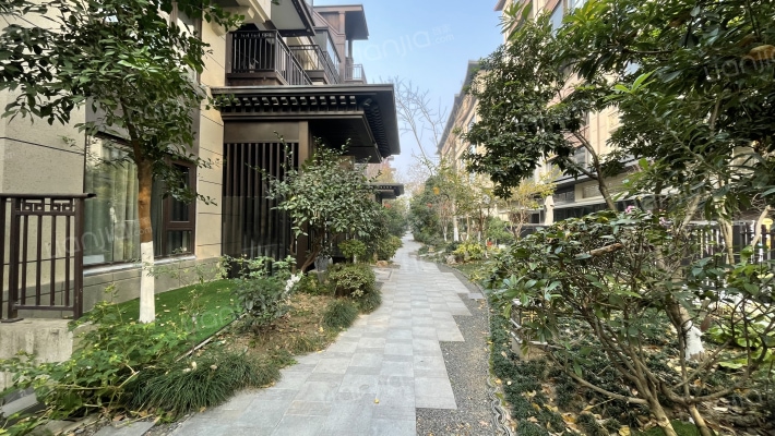 建发御珑湾外景图