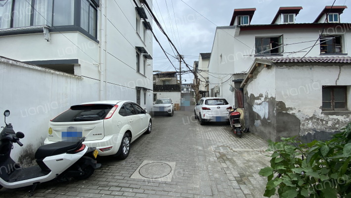 三茅场外景图