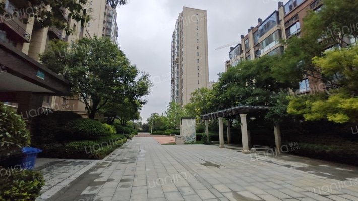 碧桂园豪园外景图