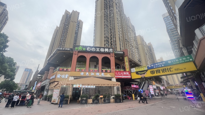 万达华府C区外景图