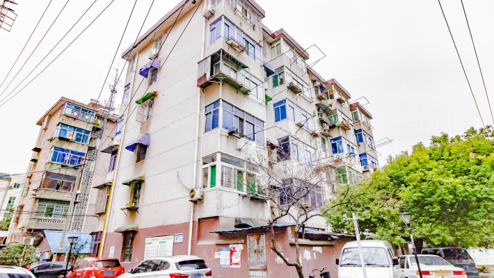 和平小区外景图