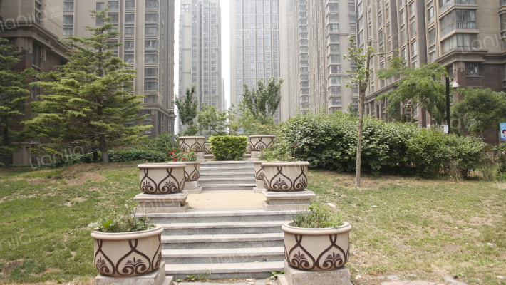 龙亭家园公寓外景图