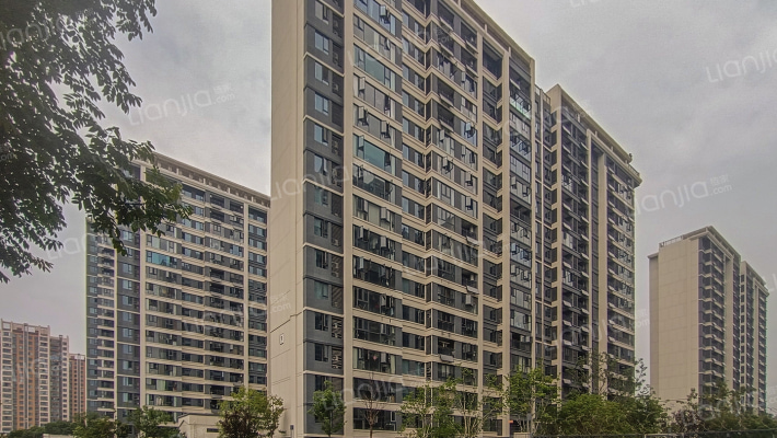 保利明玥晨光外景图