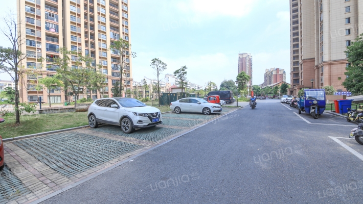 沈桥小区北区外景图