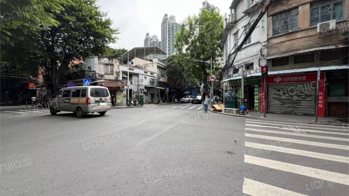 和平西路外景图