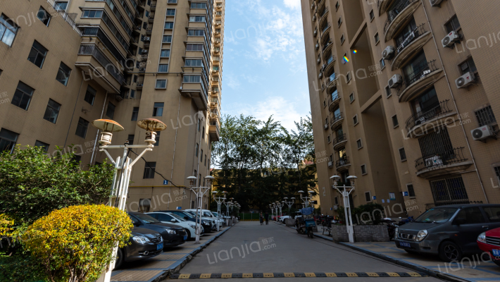 西安电信互助路小区外景图