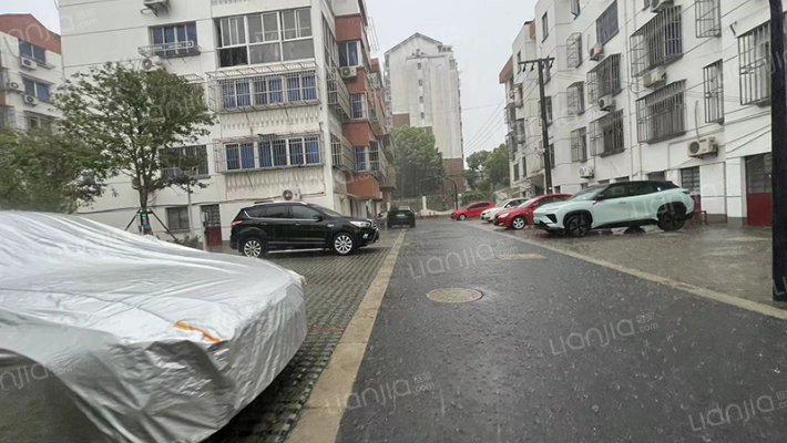 枫林公寓外景图