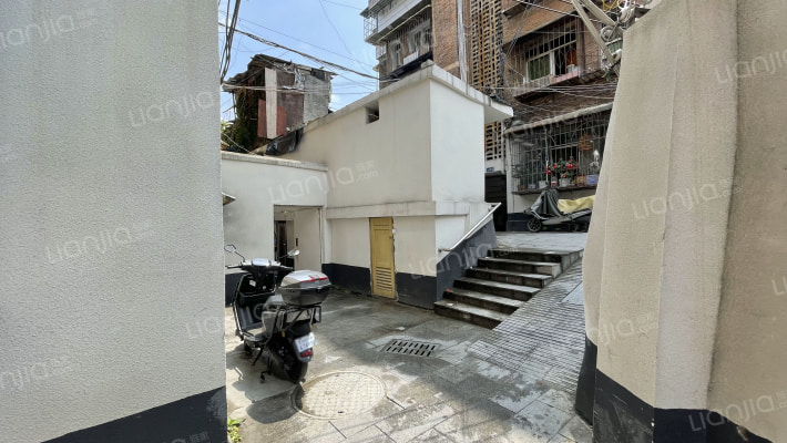 新华路99号外景图