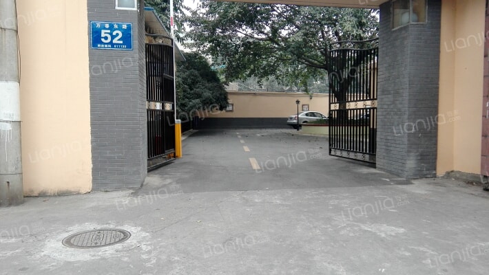 万春东路52号外景图