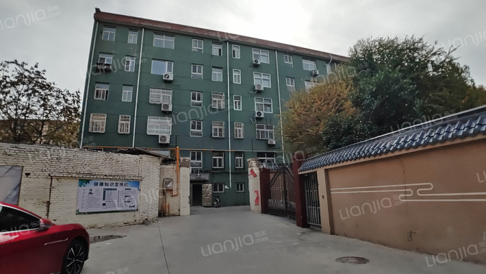 工具厂家属楼外景图