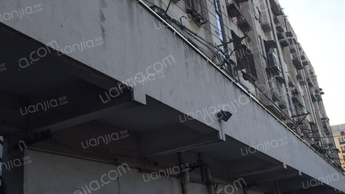 美美公寓 外景图