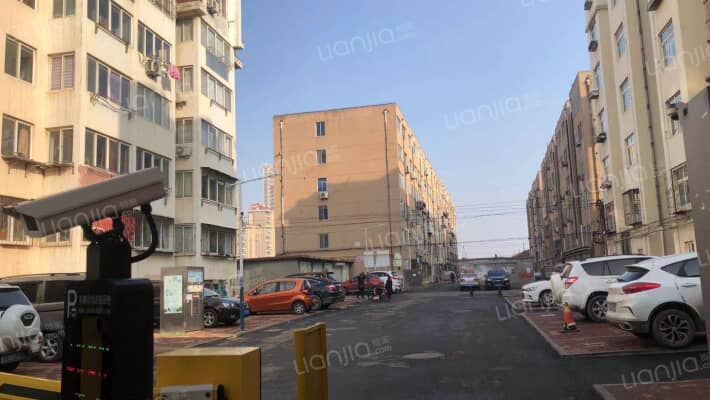 康庄小区外景图