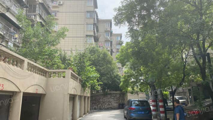 莫愁花园牡丹里外景图