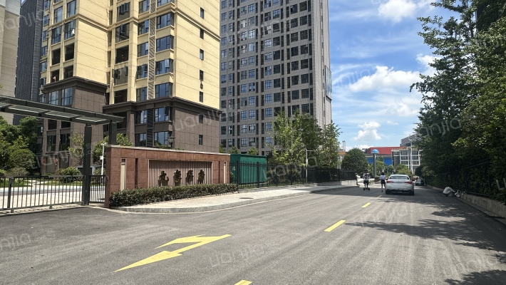 九玺华府外景图