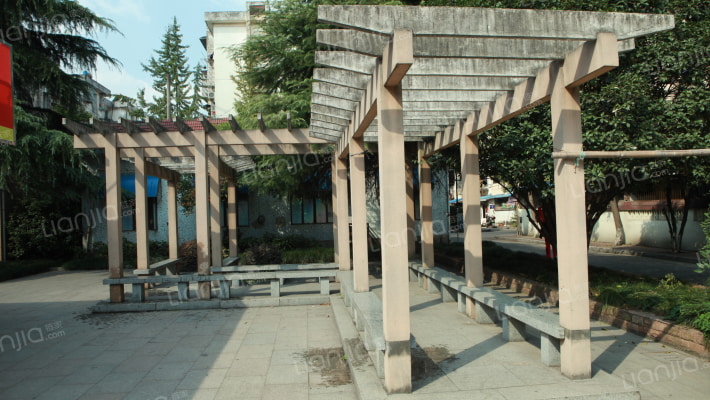 崇化住宅区外景图