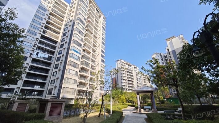 罗浮新城外景图