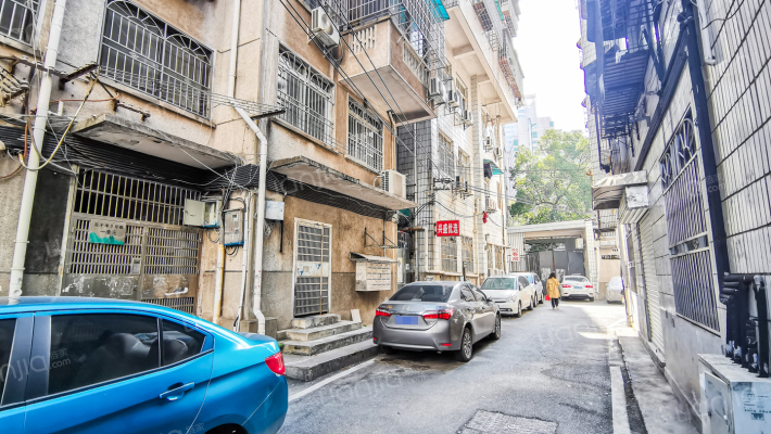 石子冲巷外景图