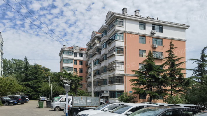 信义人生小区外景图