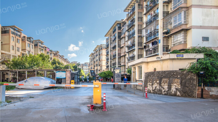 阳光丽庭外景图