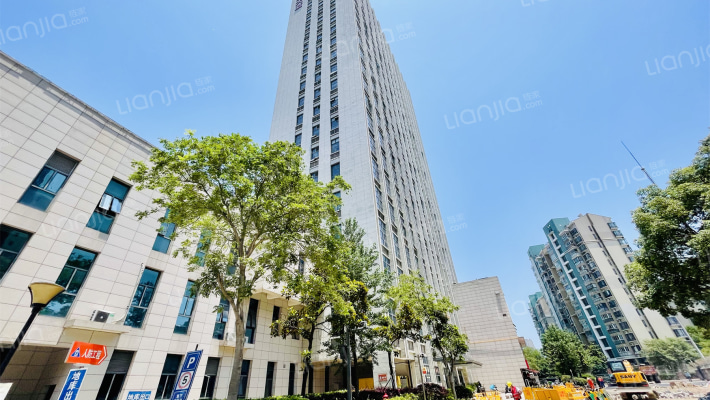 龙山大厦外景图