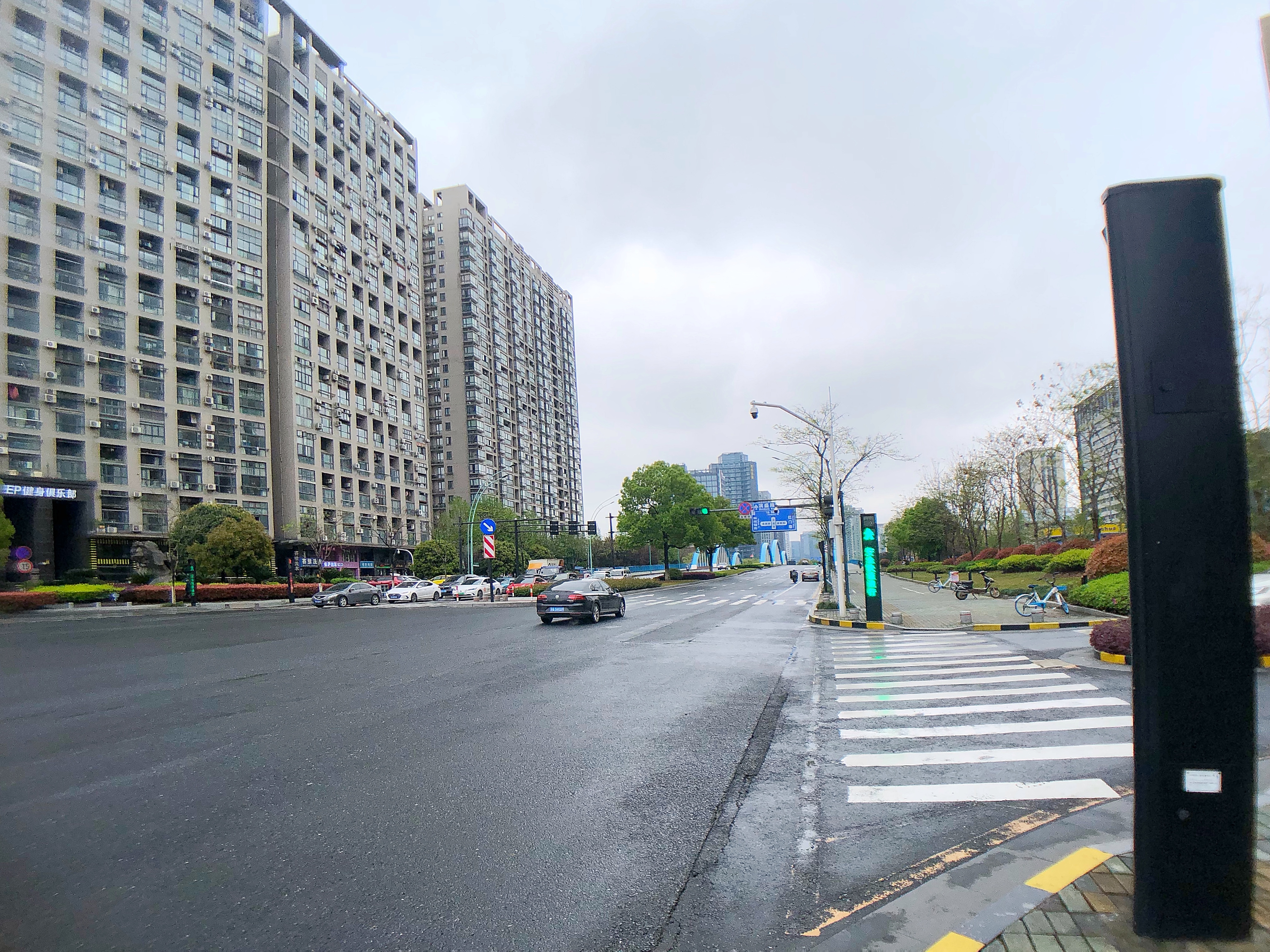 半岛国际小区实景 12