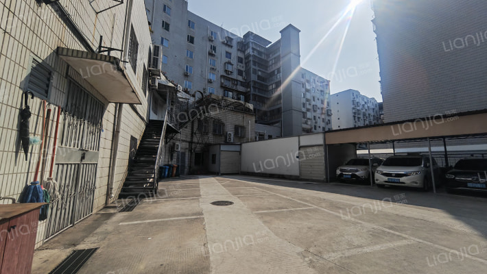 益马国际外景图