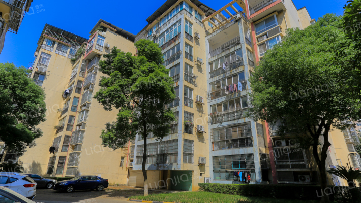 青春家园外景图