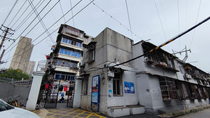 自来水公司宿舍外景图