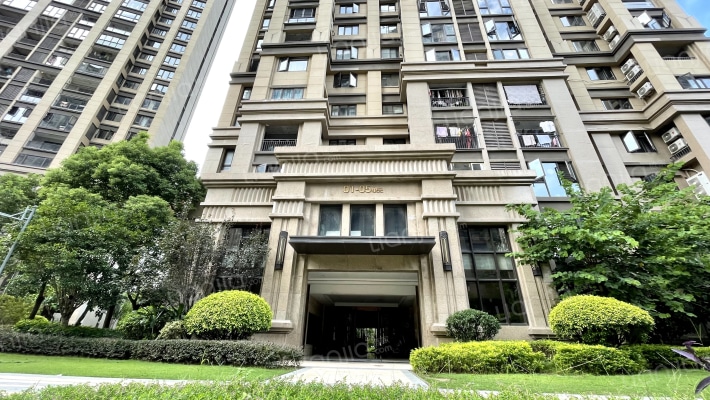 泰禾红誉二期外景图