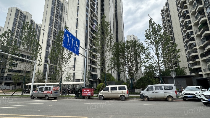 保利和光尘樾外景图