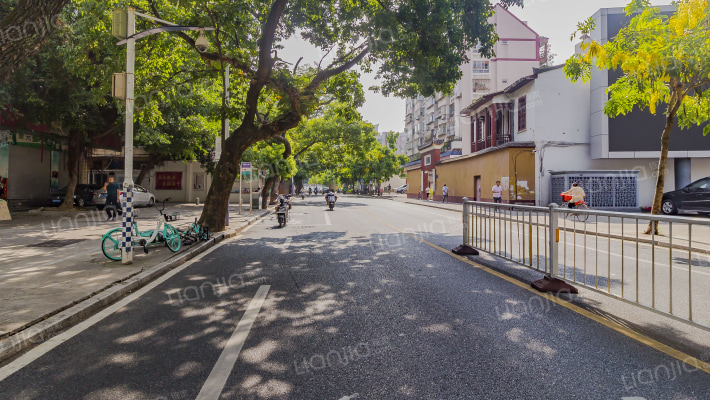 帼华大楼外景图