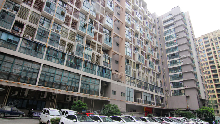 长益商业寓所外景图