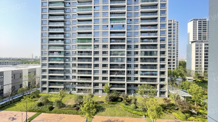 中锐星公元外景图