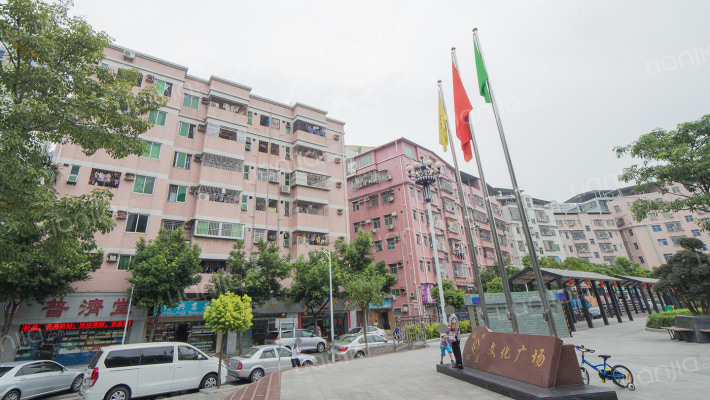 文化综合楼宿舍外景图