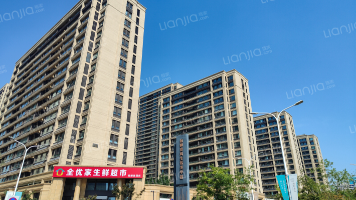 杨柳春风外景图