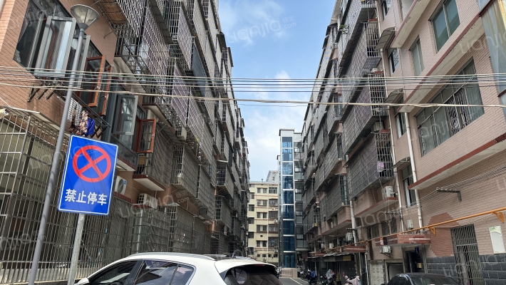 公路局宿舍外景图