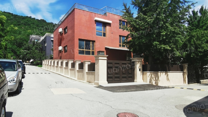 半山枫林香山85号院外景图