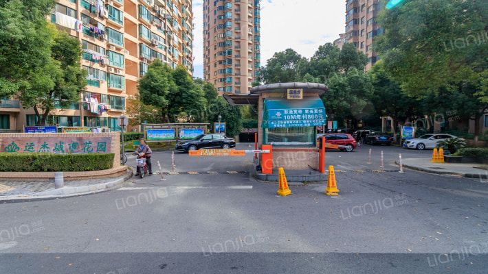 运杰城市花园外景图