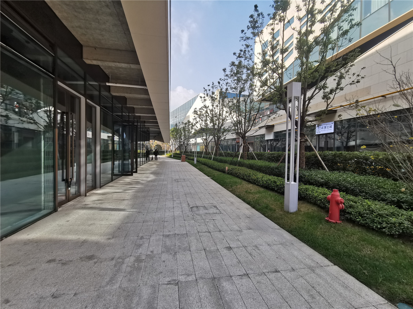 Hua Ce Center compound photo 10
