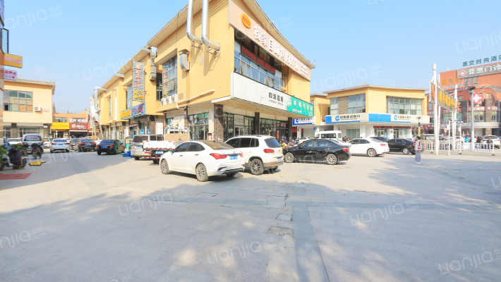 唯亭财富中心外景图