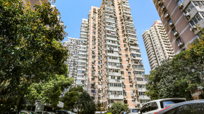 海富公寓外景图