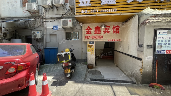 宝山南路242号外景图