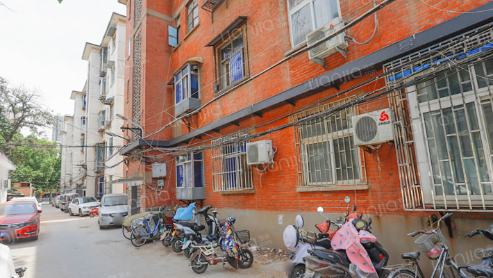 桐柏北路103号院外景图